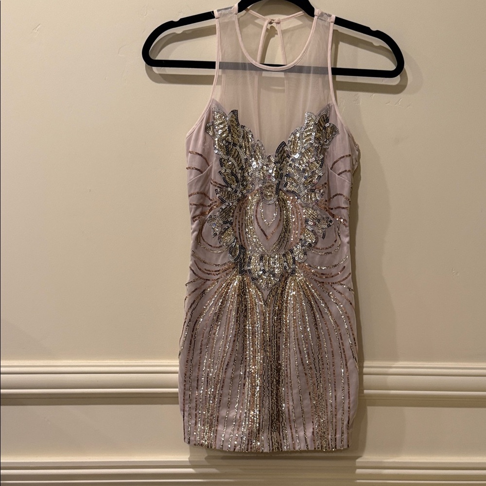 Bebe Gold Ivory Sequin Party Dress Graduation Cocktail 21st Birthday Vegas XS